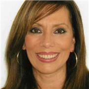 Profesora de inglés con el FIRST CERTIFICATE ofrece clases de inglés para niños y adolescentes, hasta 2º de Bachillerato, con más de 5 años de experiencia en clases particulares a grupos reducidos y con un nivel de resultados excelente.